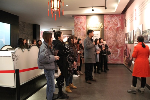 多彩“三八”节 魅力乐平行省水务集团开展妇女节踏青活动